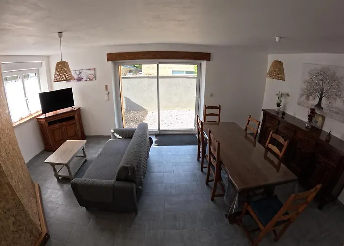 Holiday home Des Quatre Saisons *